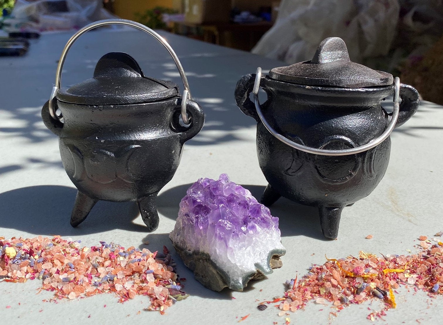 Triple Moon Cauldron Cast Iron