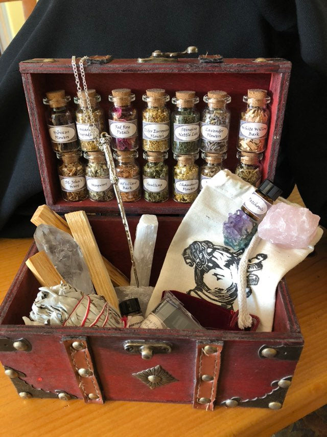 WITCHCRAFT KIT ~ witch alter sets ~ wand kit ~ witch kits ~ potion kit ~ crystal witchcraft ~ spellbook ~ book of shadows ~ cigar box