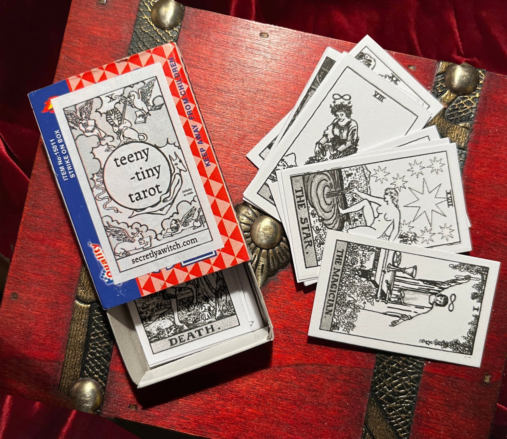 Tarot Deck ~ Rider-Waite Deck + magician bag ~ color in original traditional tarot Deck ~ pamela colman smith ~ 78 cards + guidebook